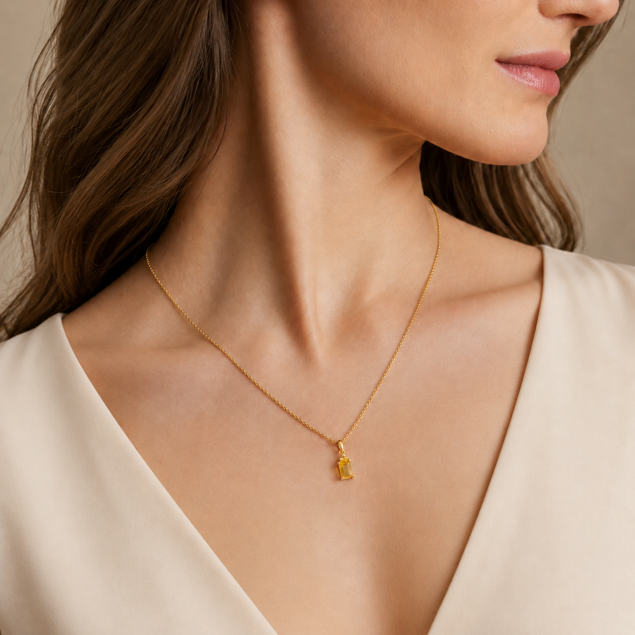 Alba Necklace