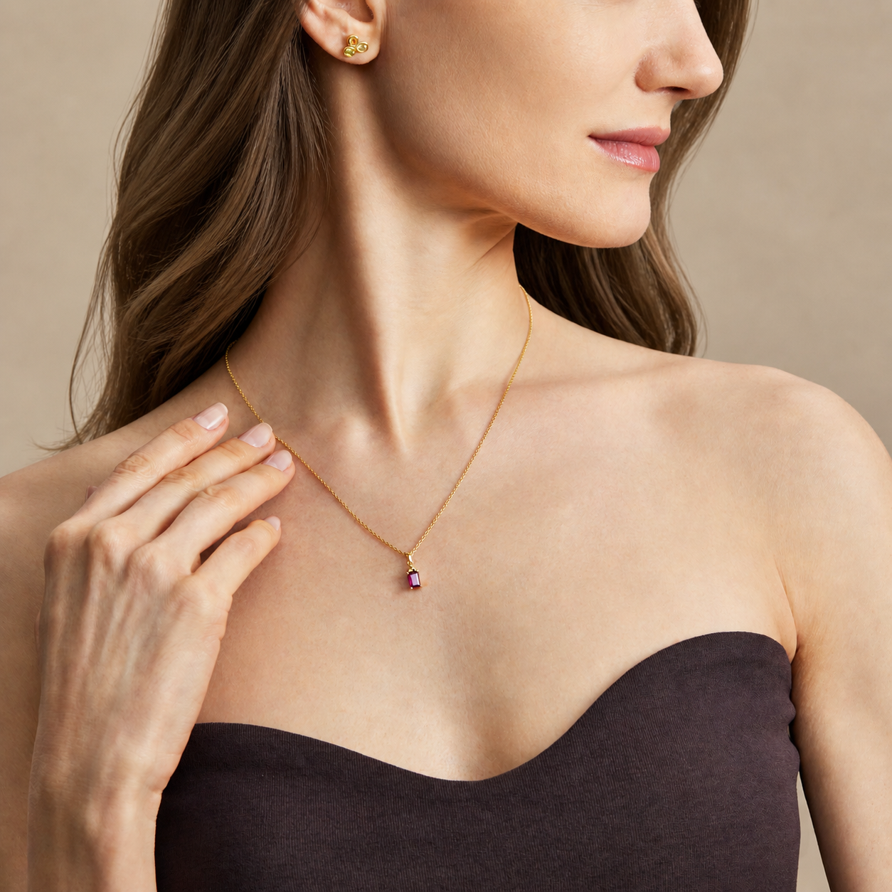 Alba Necklace