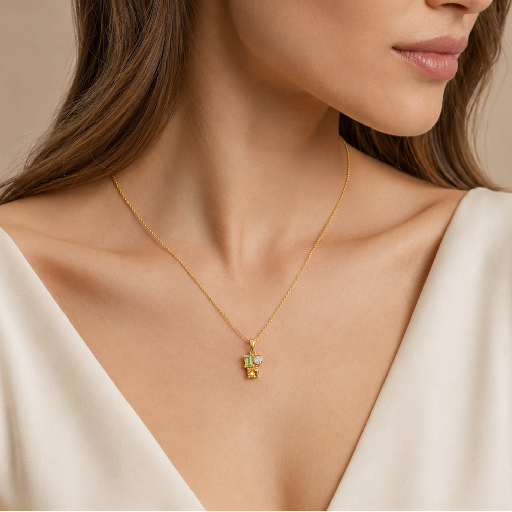 Rosae Necklace